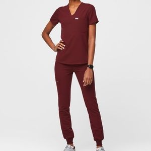 Figs Scrub Set Burgundy Size M
